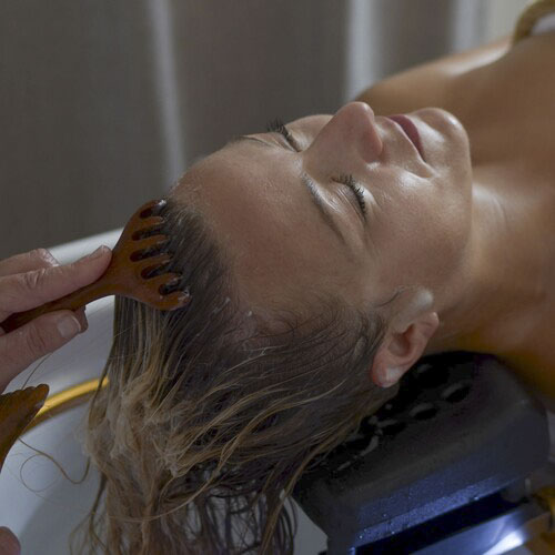 hloubkové čištění head spa